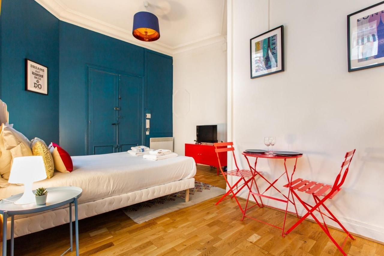 Cozy Studio In The Heart Of Paris - Your Perfect Home Away From Home Zewnętrze zdjęcie
